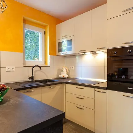 Sanja&sunce * Spalato